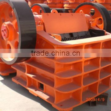 Low cost granite jaw crusher with factory price