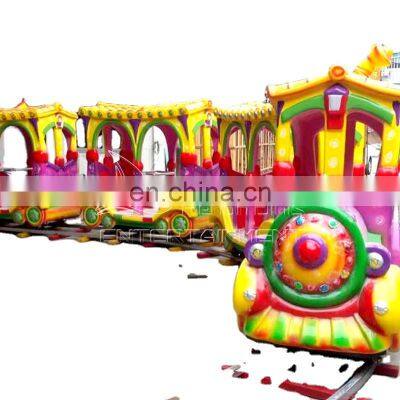 Children party train with closed train cabin Cheap electric train for sale