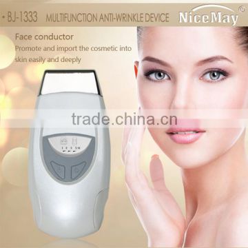 New Tech Microcurrent facial massager