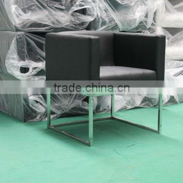 Modern PU leather luxury chair