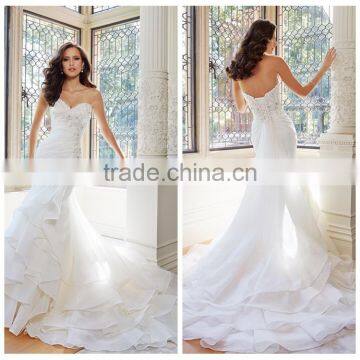 sleeveless design chiffon beaded wedding dress with long tail