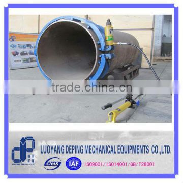 Hydraulic clamp for gas/oil pipeline