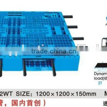 New design Plastic Material and 4-Way Entry Type euro plastic pallet