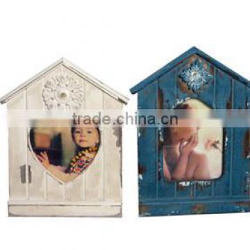 Different color photo frame with house design