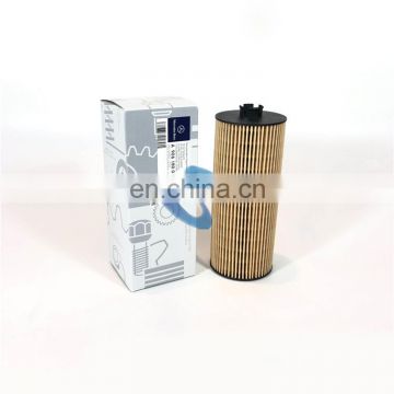 Oil Filter A9061800209 A906 180 0209 for Mercedes-Benz Truck Spare Parts