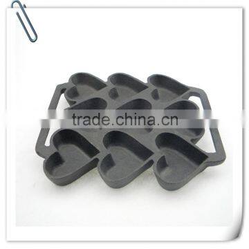 Nine holes heart-shaped cake cast iron tool