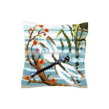 CHUNKY CROSS STITCH CUSHION KIT(tapestry kit).A0006-01