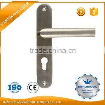 Door handles and locks for interior doors