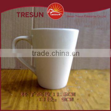 Wholesale v shape ceramic coffee mug nice quality ceramic mug made in henan