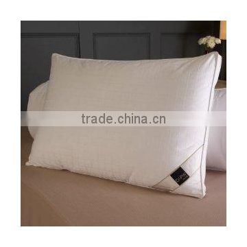 Cheap wholesale washable feather pillow