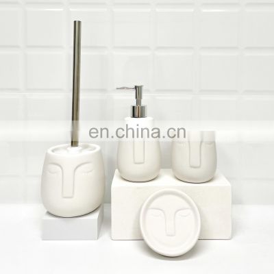 Bathroom set grey 4 pieces ceramic plain bathroom sanitary kits accessories with face design