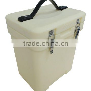 Plastic 8L Protable Fishing Cooler Box