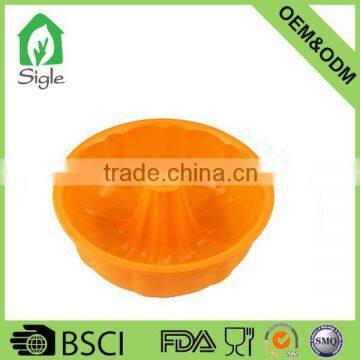 Chinese factory Wholesale Modern Popular design eco-friendly silicone cake molds