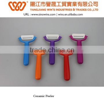 plastic handle miracle peeler with ceramic blade