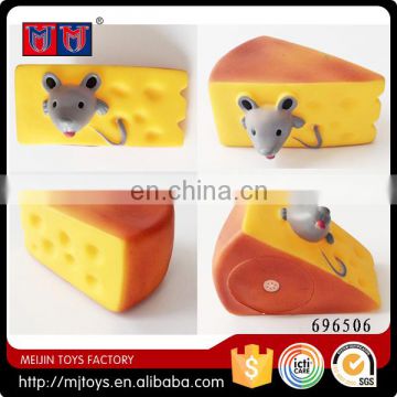 Lovely soft vinyl toy mouse in cheese cake