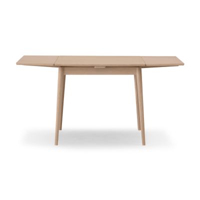 oak wood dining table