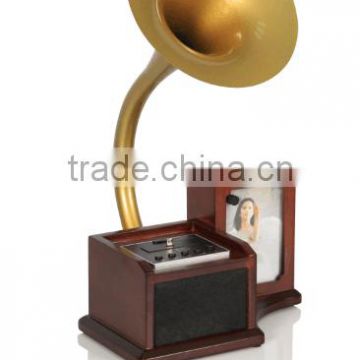 Portable Home Mini gramophone bluetooth speaker with Brass horn