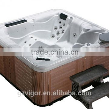 Popular european style outdoor spa,clear glass bathtub,air massager spa