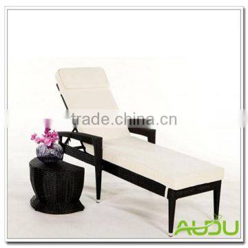 Audu With Side Table Orlando Lounger Set