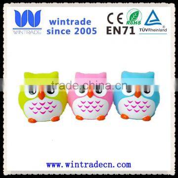 eco-friendly plastic babies bath toy bright color flashing owl