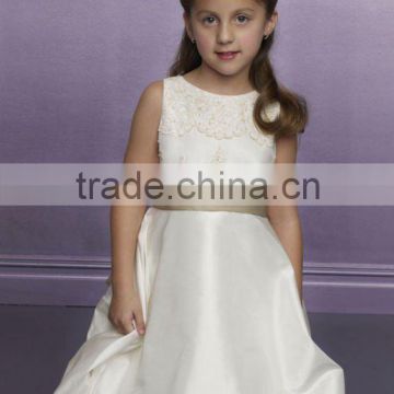 Top popular scoop embroidery beading ivory satin flower girl dress A2549