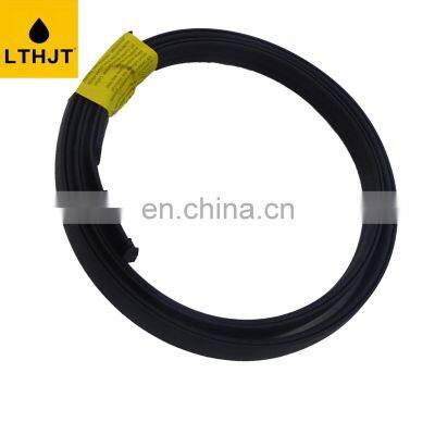 High Quality Auto Parts Water Run Strip For RAV4 2013-2016 OEM:755520R040 75552-0R040