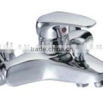 chrome plated bathtub faucet(XLJ96069)