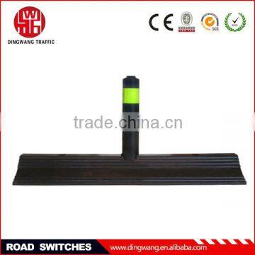 High Quality Useful Orange and Yellow Lane divider