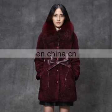 New design Merino sheep shearling fur overcoat with fox fur collar for women wear