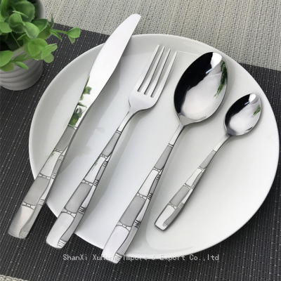 Customized Set of 4 Pieces Stainless Steel Silverware Flatware Set Knife Fork Spoon For Kitchen