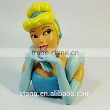 Elegant Snow White Figure.Exquisite Molel Toys.