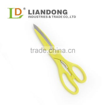 Protection of shear blade stainless steel cut plastic package