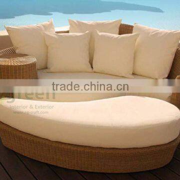 Evergreen Wicker Furniture - Rattan Patio Sunbed Love Design