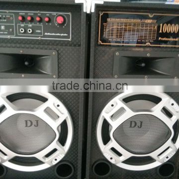 This big speaker with LED light ,hoting!!!!!!!!!!!!!!!!