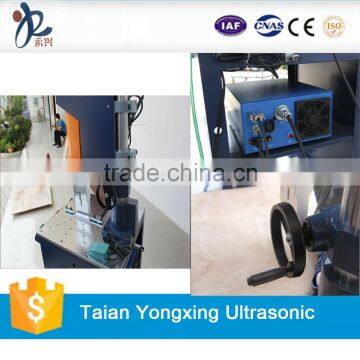 Plastic ultrason weld machin