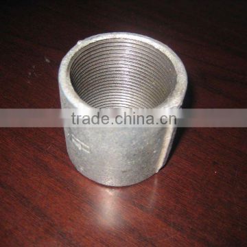 malleable iron pipe socket
