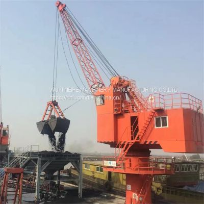 16t Fixed Lattice Boom Dock Crane Equip with Grab for Loading Bulk Cargo