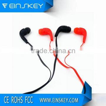 popular flat cable earphone with mic for mobile, and mp3/mp4 player