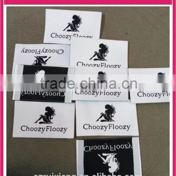 China Manufacturer of high quality woven label clothing label