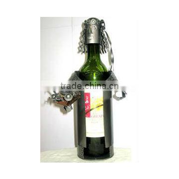 soldier man style Wine bottle holder (j014)