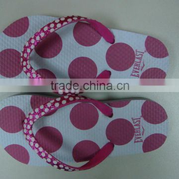 latest cute girl rubber beach flip flop with gliter printing strap