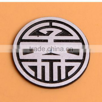 custom round metal tag and label