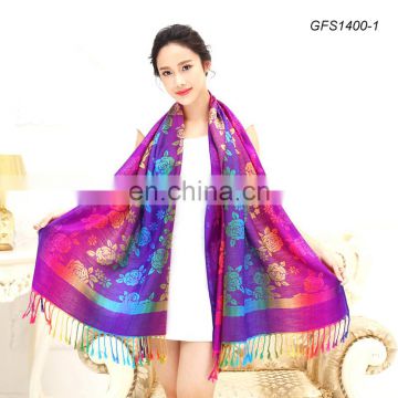2018 trendy jacquard style ombre color knit shawl