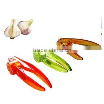 high quality plastic garlic press for promotion