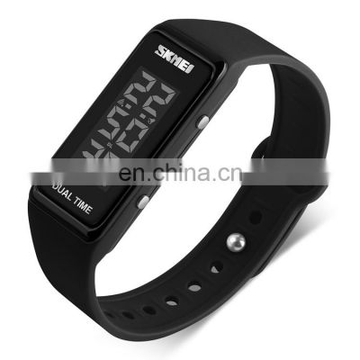 Unisex large stock promotion bracelet watch led digital