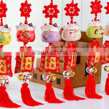 large quantity in stocked ceramic lucky cat pendant for car decoration