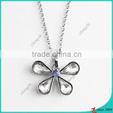 Alloy Silver Gemstone Flower Pendant Necklace