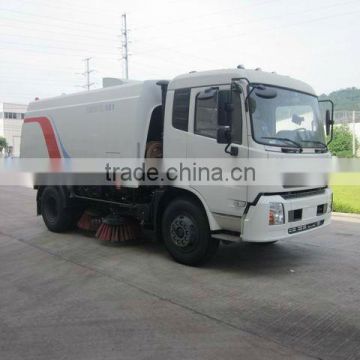 Dongfeng 4x2 vaccum sweeper truck
