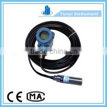 Capacitance pressure guiding level transmitter