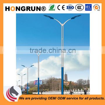 Streamlined Dual-arm street light pole used for urban main road steel lamp pole